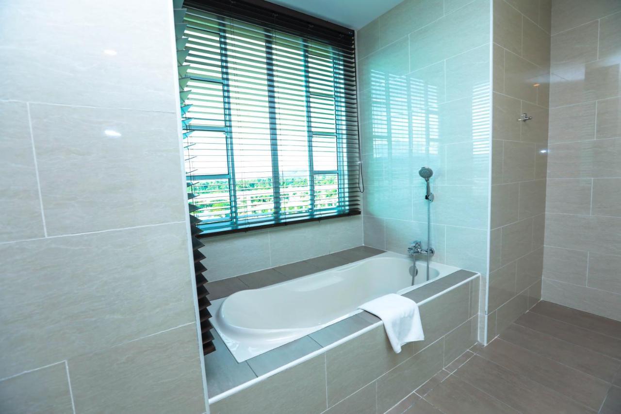 Hotel Casuarina@Kuala Kangsar Εξωτερικό φωτογραφία